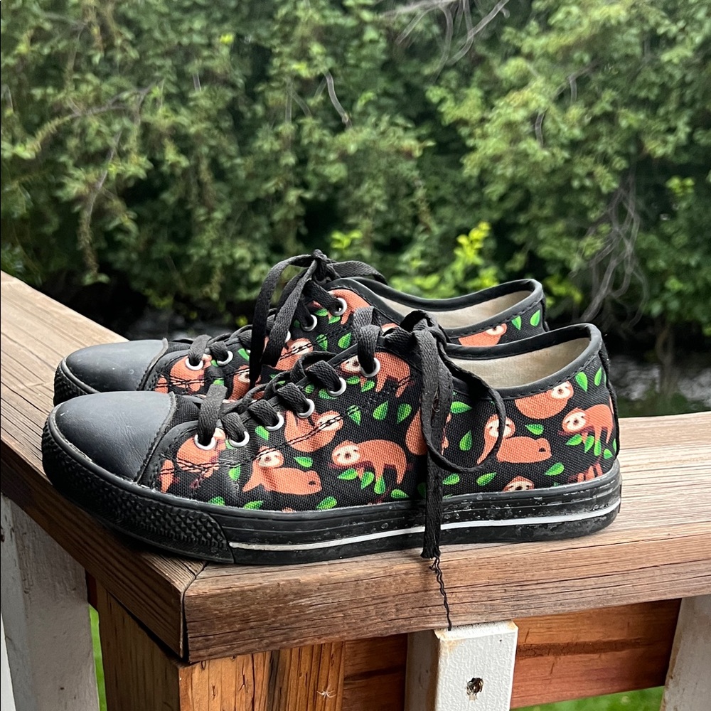 SLOTH print sneakers